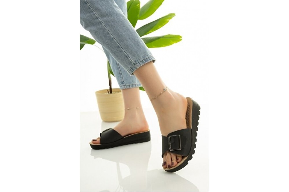 Topuk Dikeni Terliği